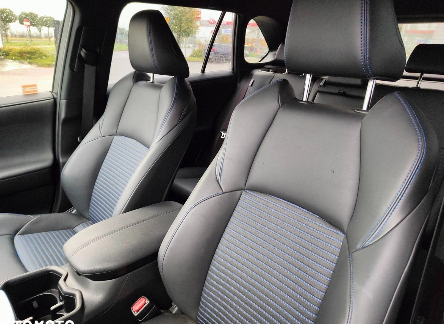 Toyota RAV4 cena 179900 przebieg: 21309, rok produkcji 2022 z Krzywiń małe 277